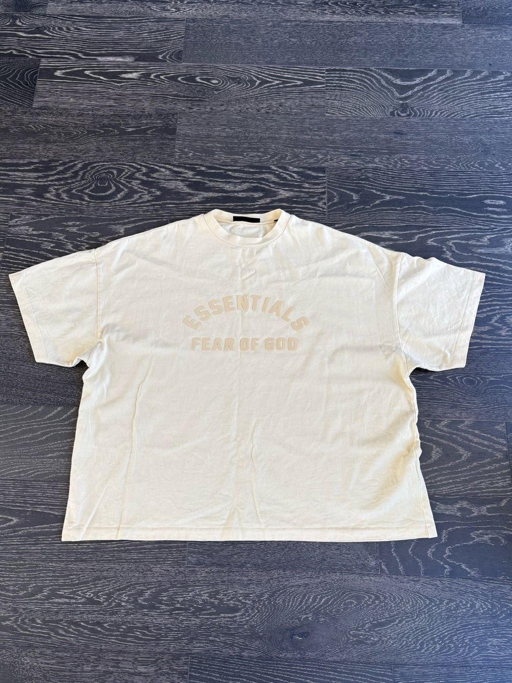 Auth Men’s FEAR OF GOD ESSENTIALS Heavy Jersey Tee